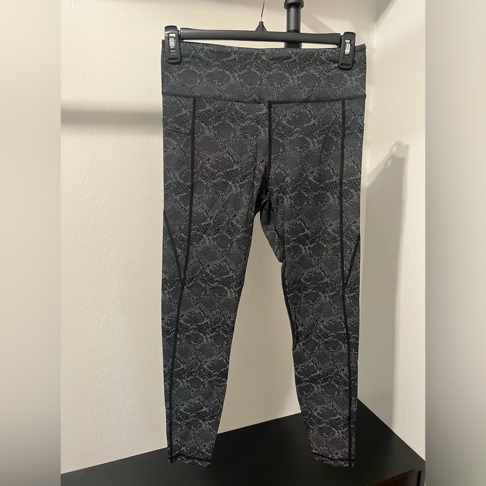Black Snake Print Leggings